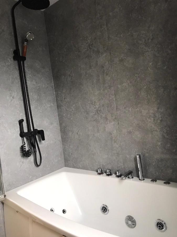 Double Room Next To Burnham Elizabeth Line Station Σλόουθ Εξωτερικό φωτογραφία